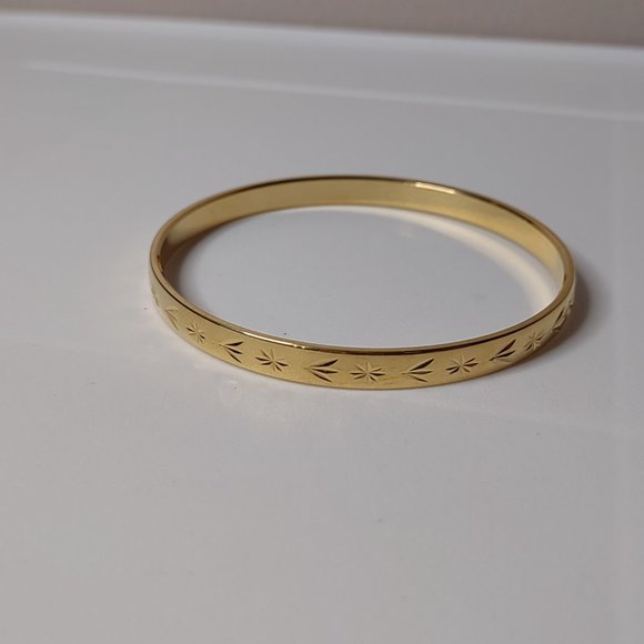 Gold Tone Napier Bangle - Picture 5 of 11
